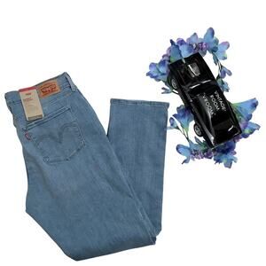 Levi's NWT Classic Straight Jeans Women 12/31